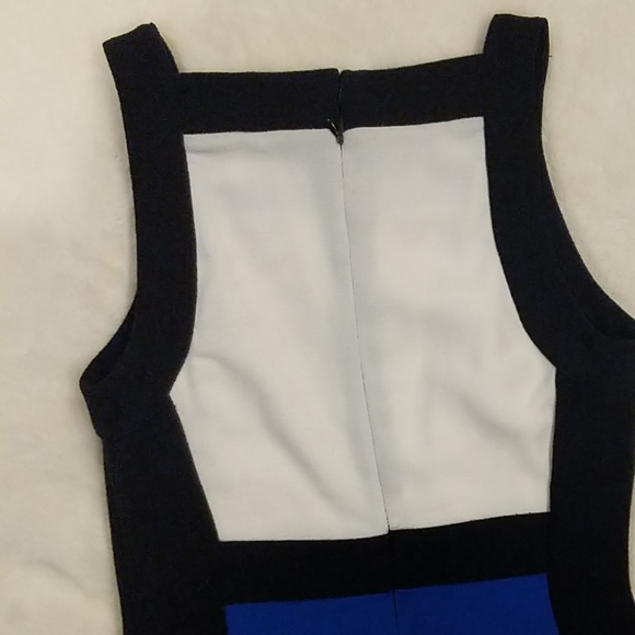 Midi dress - Picture 2 of 4